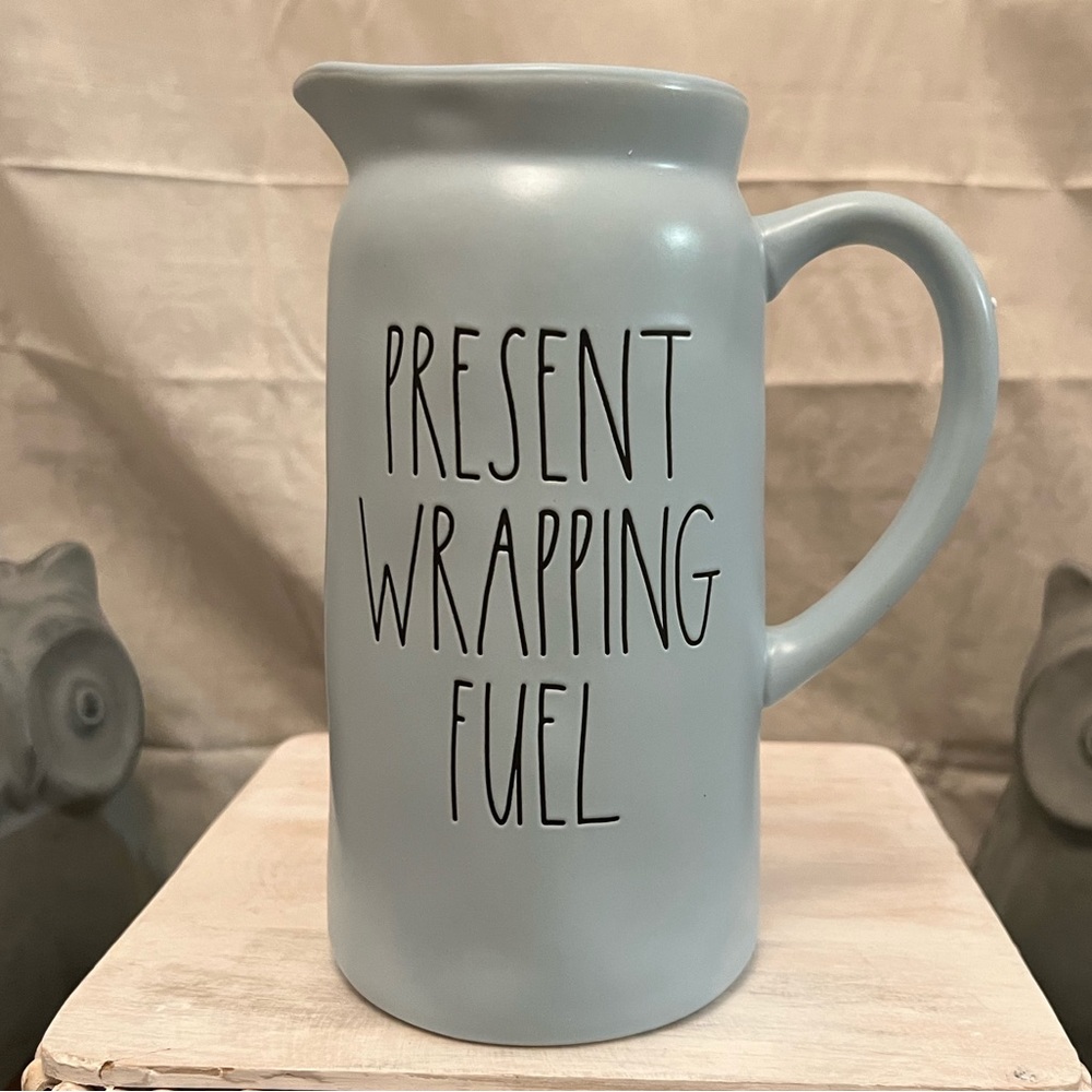 ⚡️⭐️Rae Dunn "PRESENT WRAPPING FUEL" Pitcher